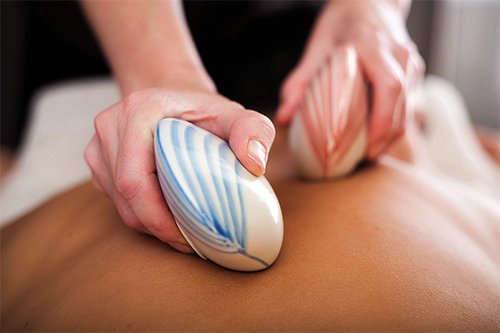 Lava Shell Massage